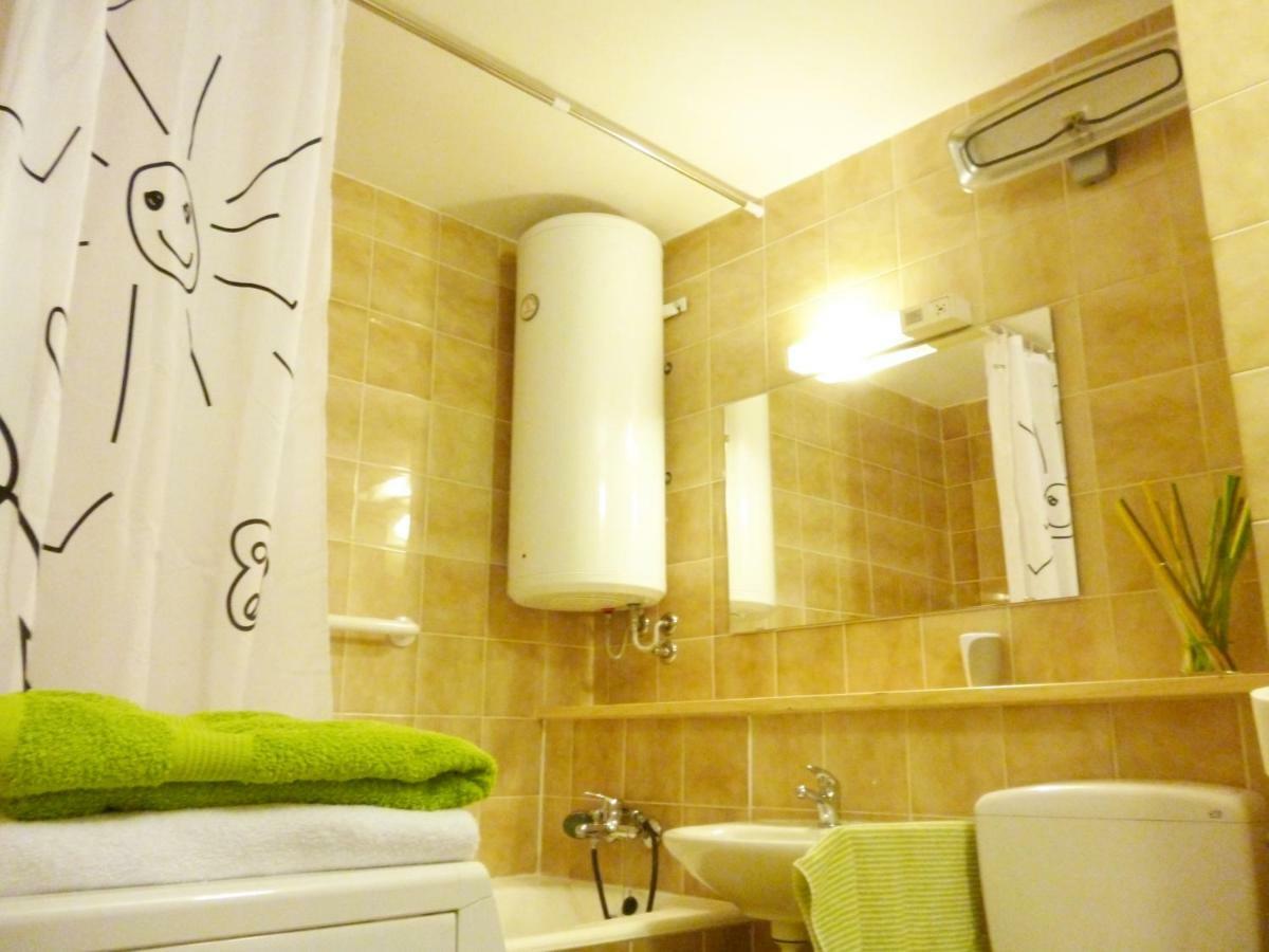Apartment Irene พูลา ภายนอก รูปภาพ