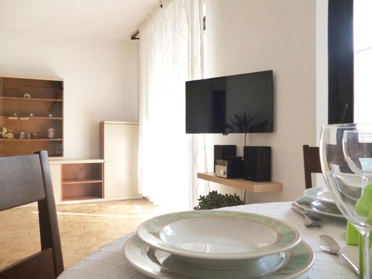 Apartment Irene พูลา ภายนอก รูปภาพ